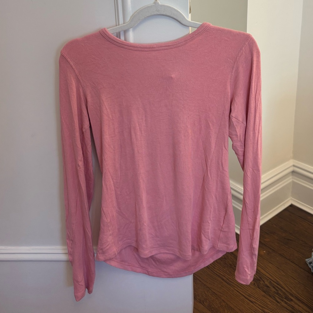 lululemon athletica Women's Long Sleeve Crewneck Top - Pink